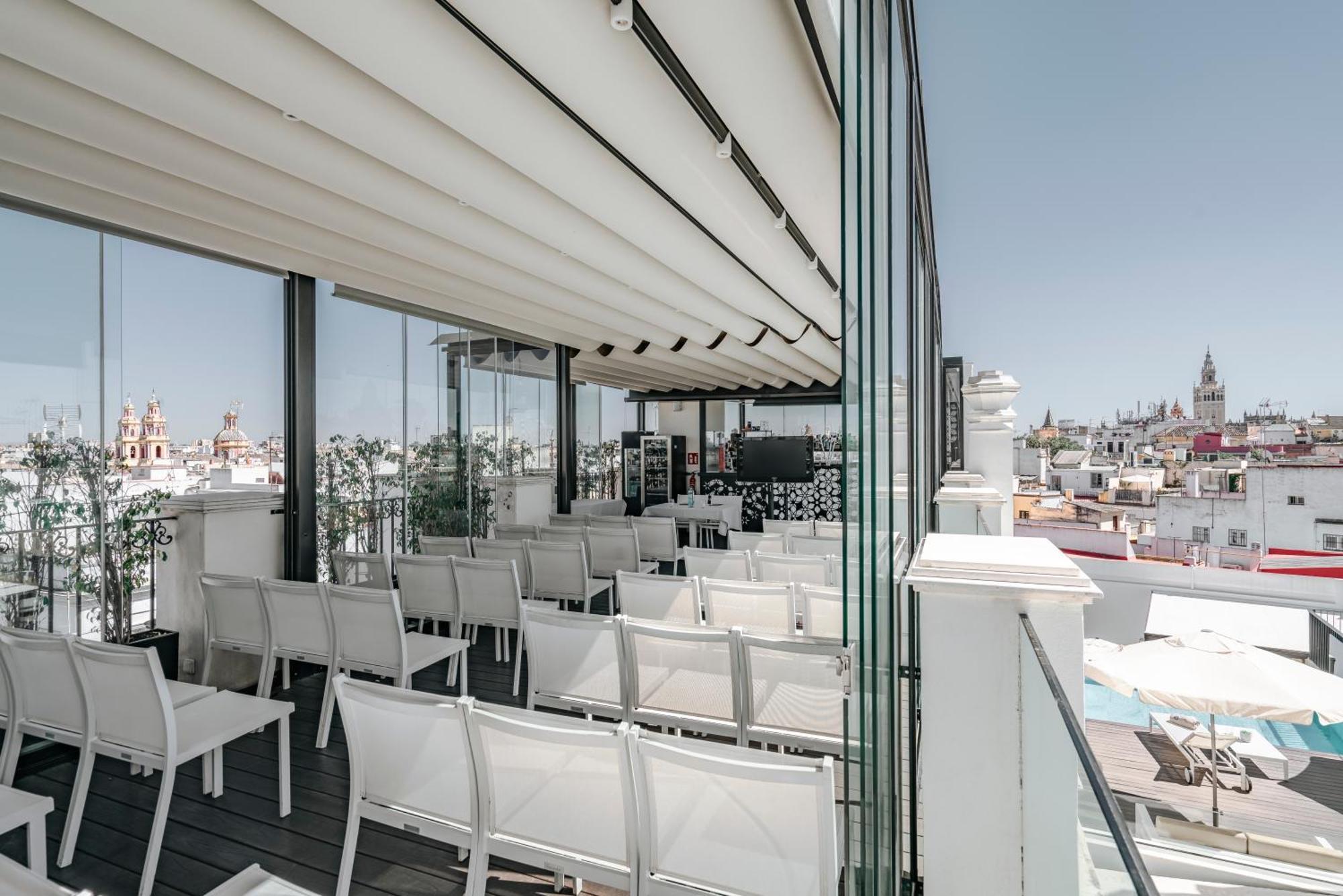 Vincci Seleccion Unuk 5 Gl Hotel Sevilla Bagian luar foto