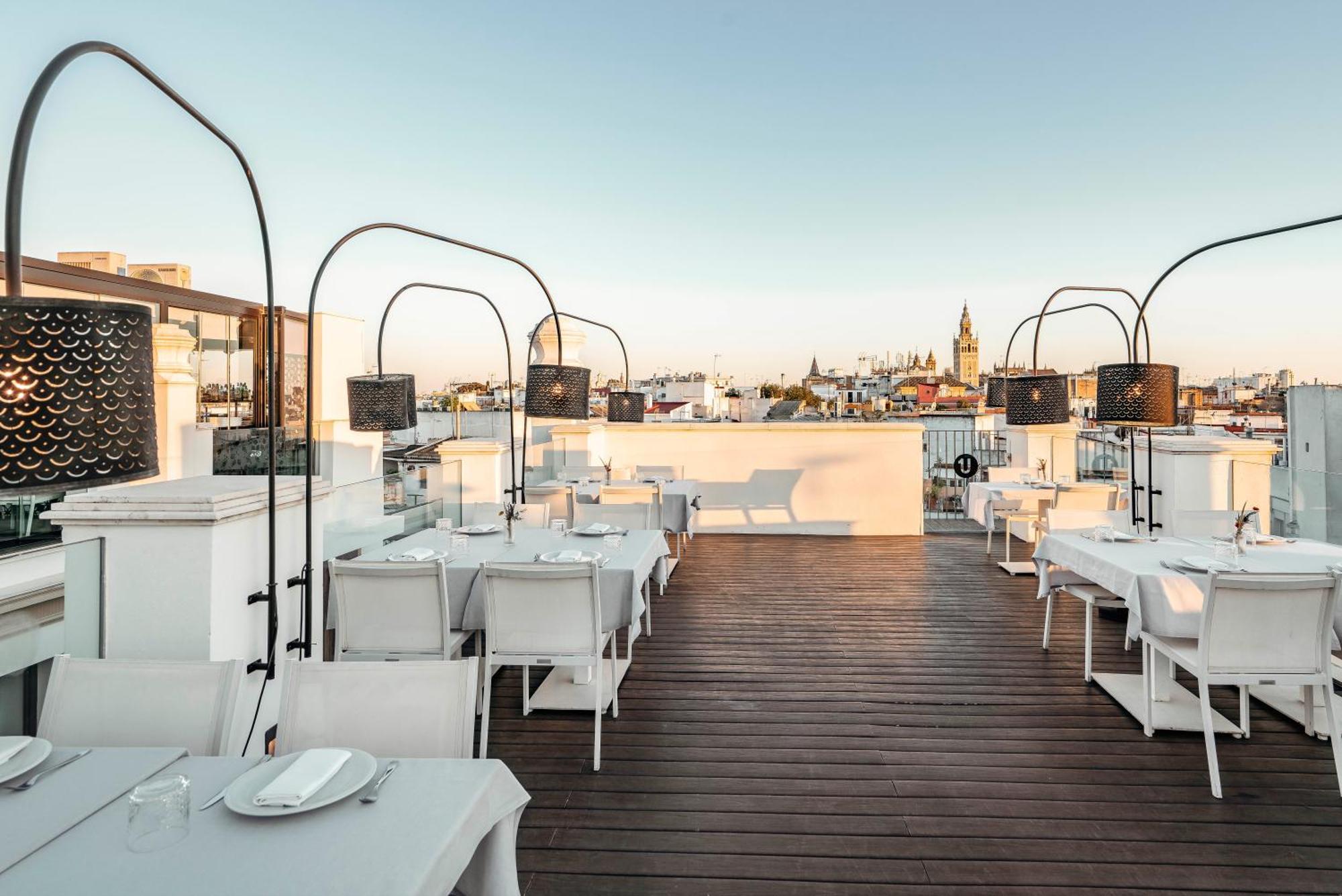 Vincci Seleccion Unuk 5 Gl Hotel Sevilla Bagian luar foto