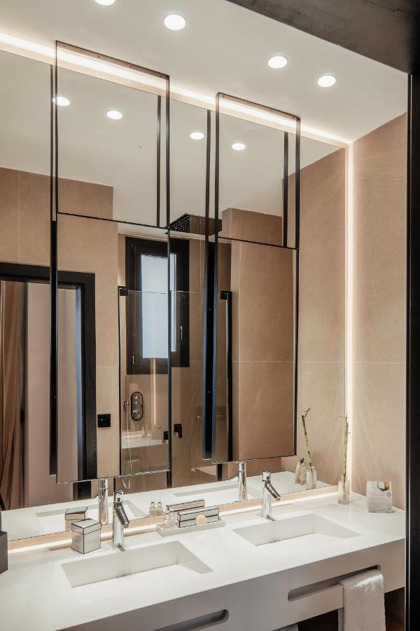 Vincci Seleccion Unuk 5 Gl Hotel Sevilla Bagian luar foto